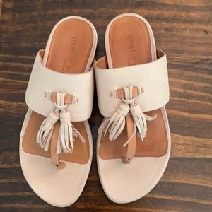 Gentle souls blush tassel slides